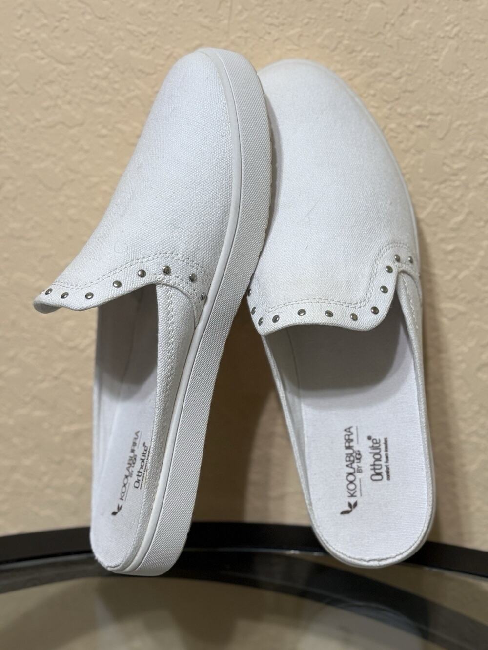 Koolaburra By UGG Ortholite Studded Canvas Slip On Mules Darcee White size 8.5